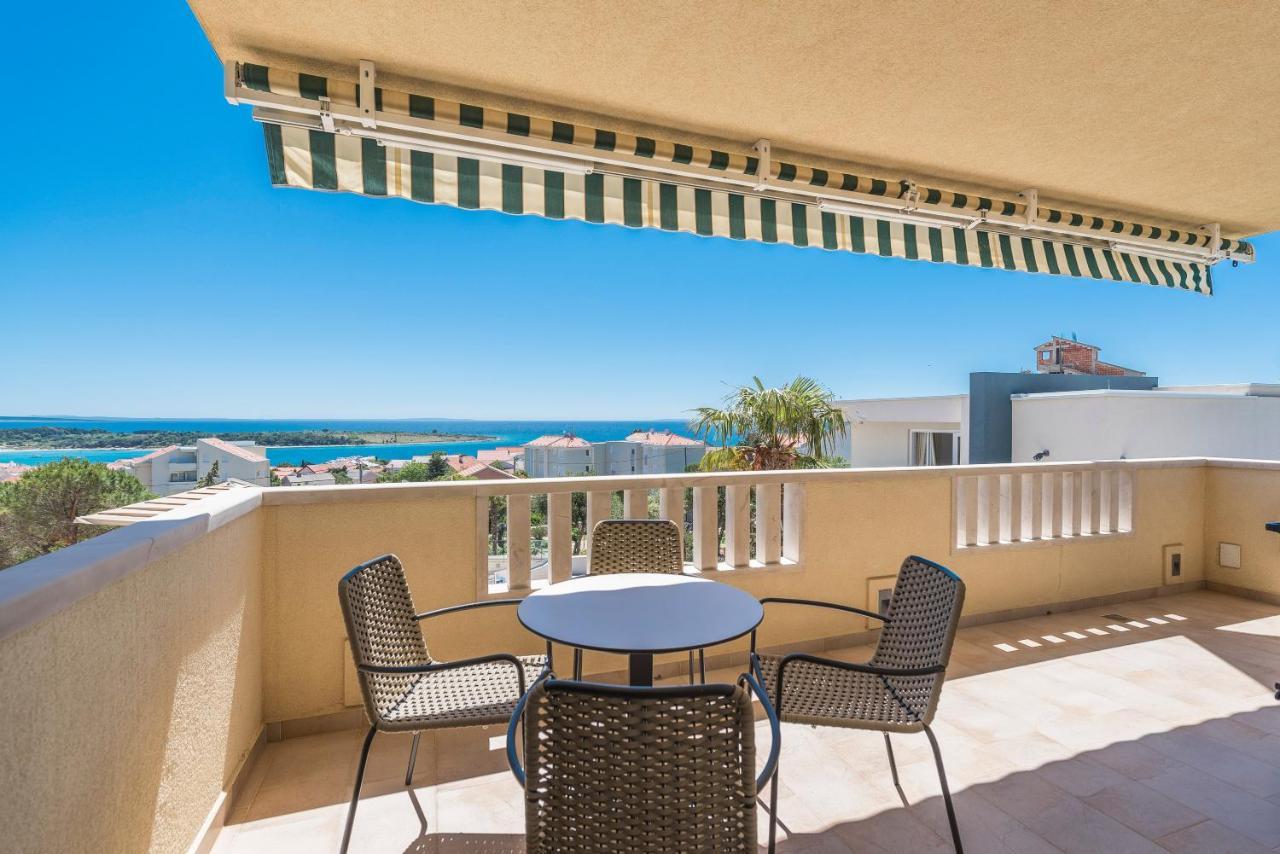 Kings View Sarkic Apartment Novalja Exterior photo