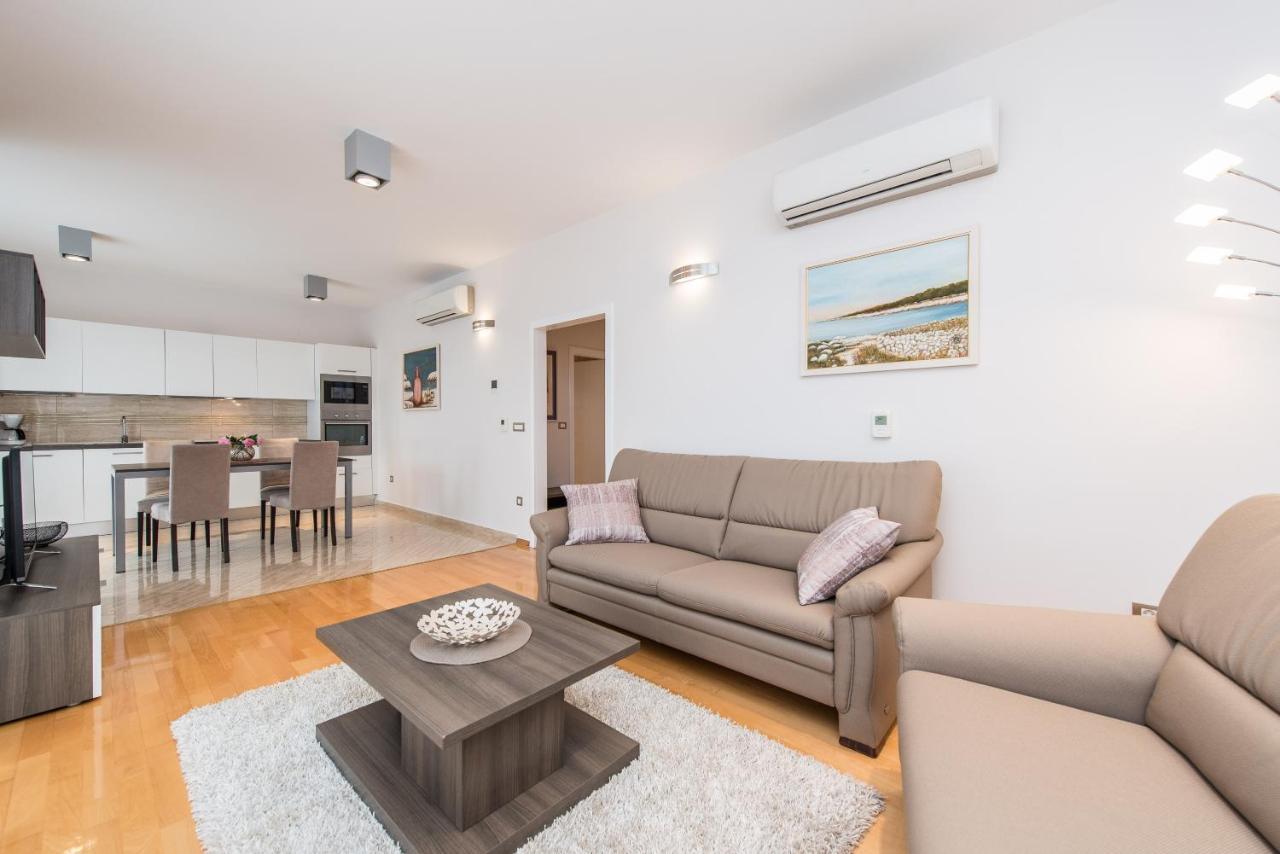 Kings View Sarkic Apartment Novalja Exterior photo