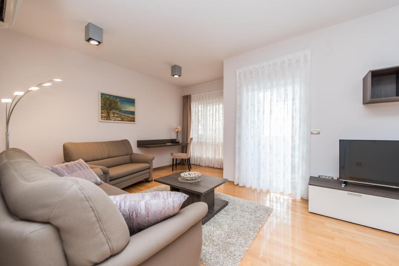 Kings View Sarkic Apartment Novalja Exterior photo