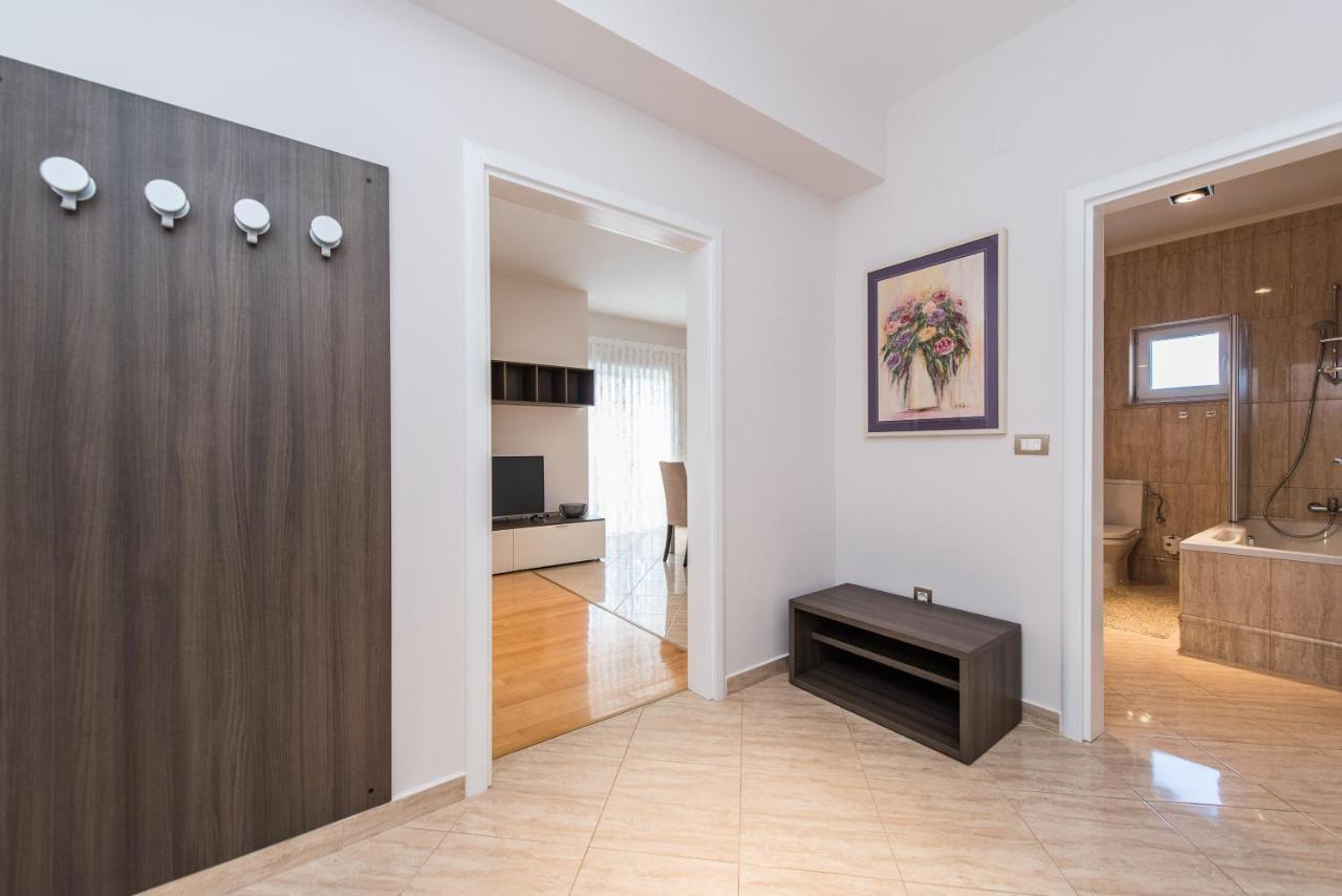 Kings View Sarkic Apartment Novalja Exterior photo